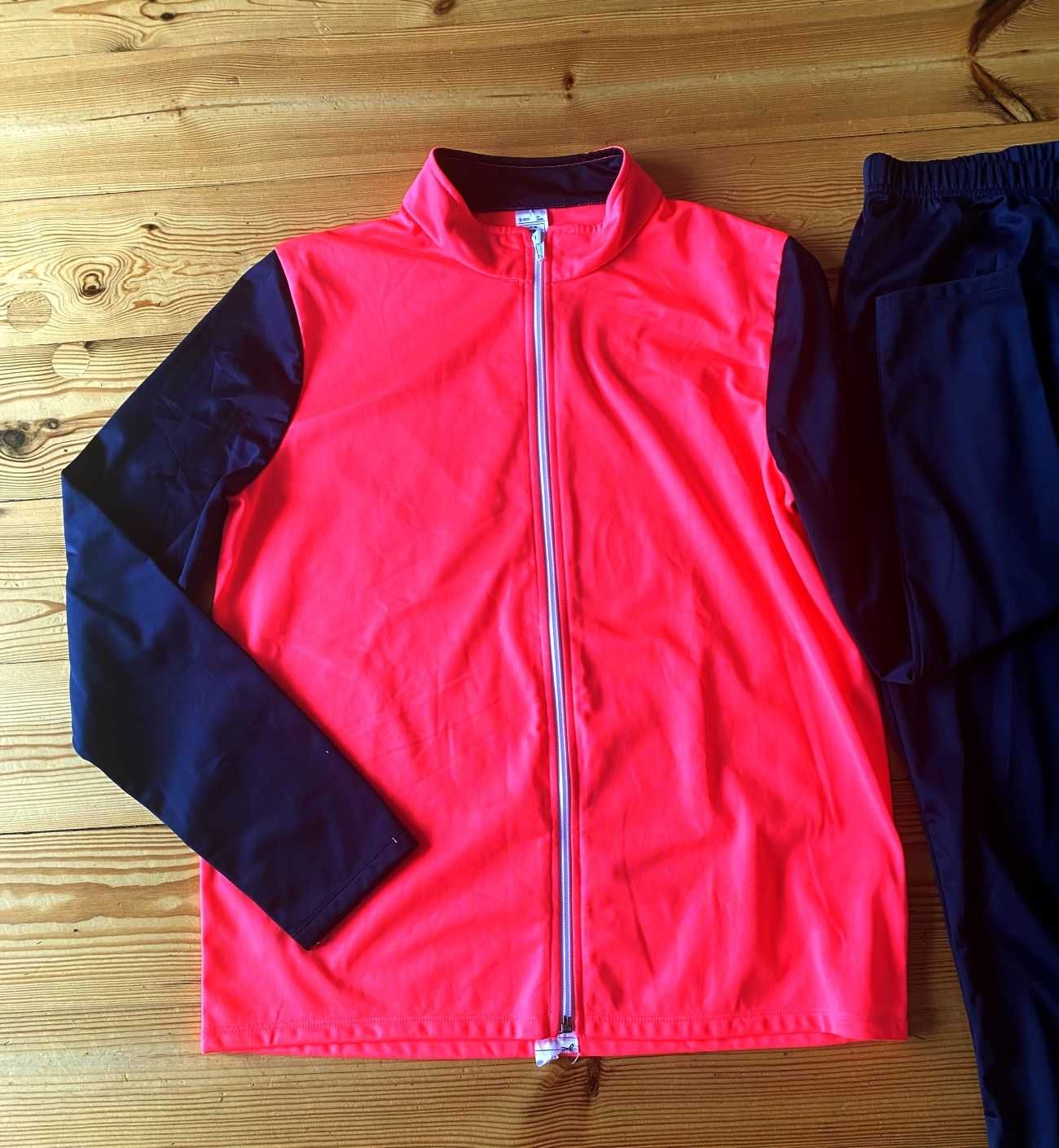 Dres sportowy rozm. 158 - 164 cm