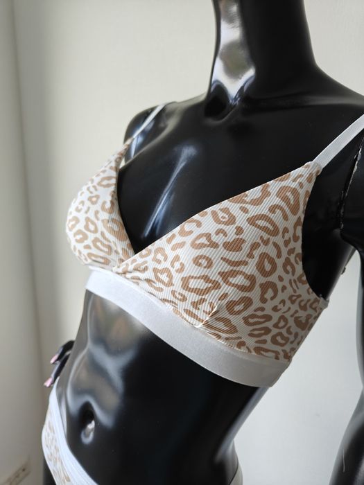 Комплект чашка А-В, трусики С-М