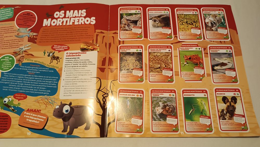 Caderneta Cromos Cartas. Super Animais. Pingo Doce