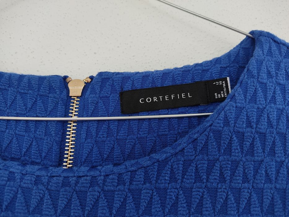 Vestido azul, Cortefiel