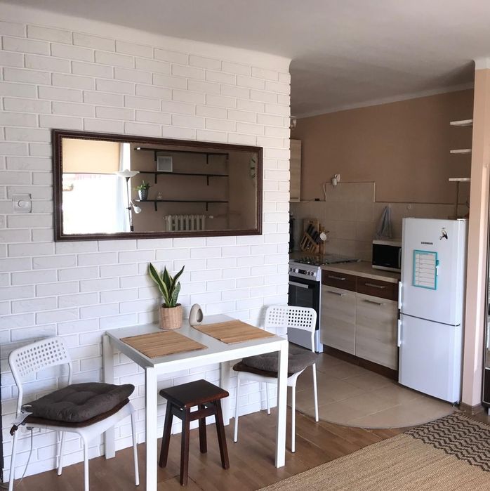 Grunwaldzka, Centrum - Słoneczna kawalerka z balkonem–25,5 m²