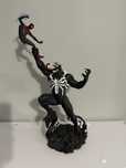 Kolekcjonerska figurka Spider Man vs Venom