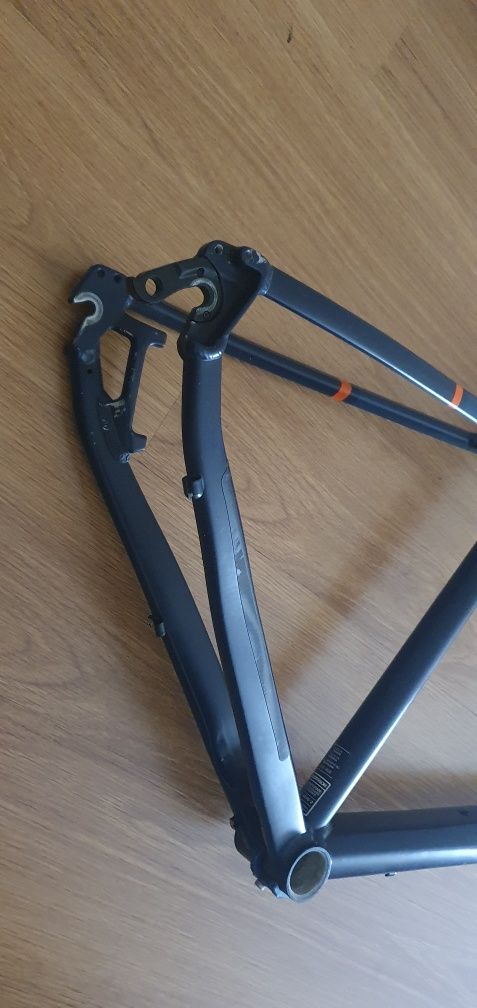 Quadro Triban 520 RC