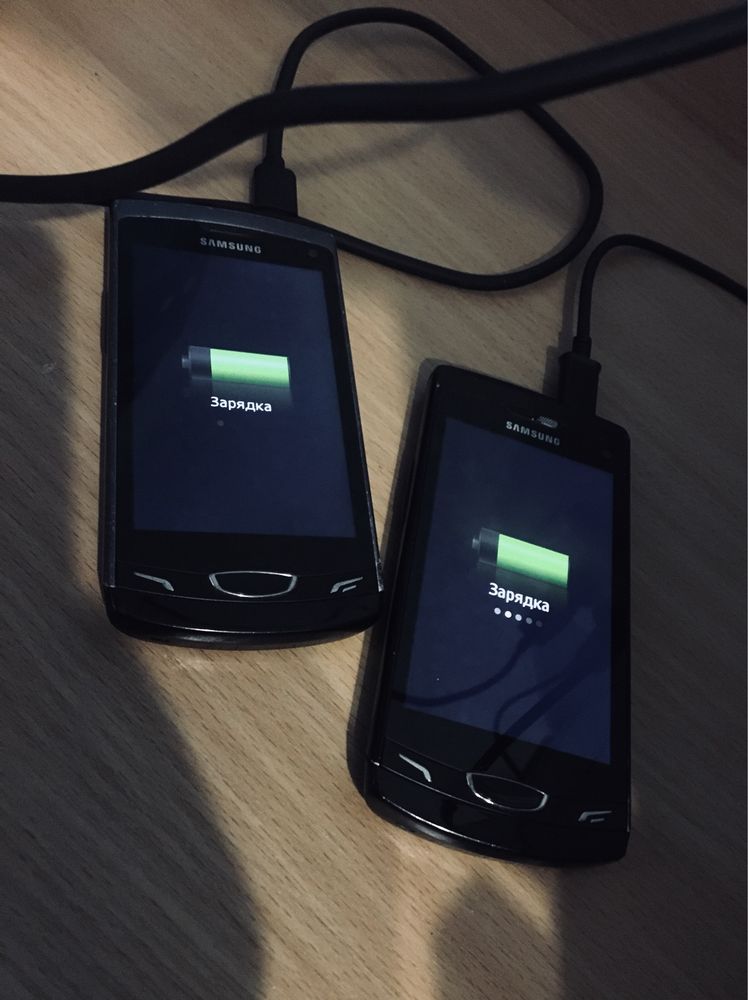 Телефоны Samsung Wave II GT-S8530 СУПЕРЦЕНА ЗА ОБА ТЕЛЕФОНА!