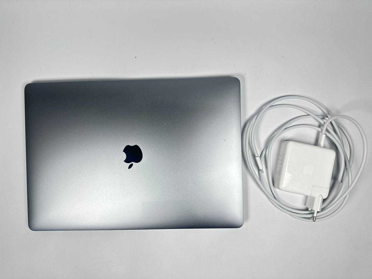 Apple MacBook Pro A1707 i7 16GB 256GB