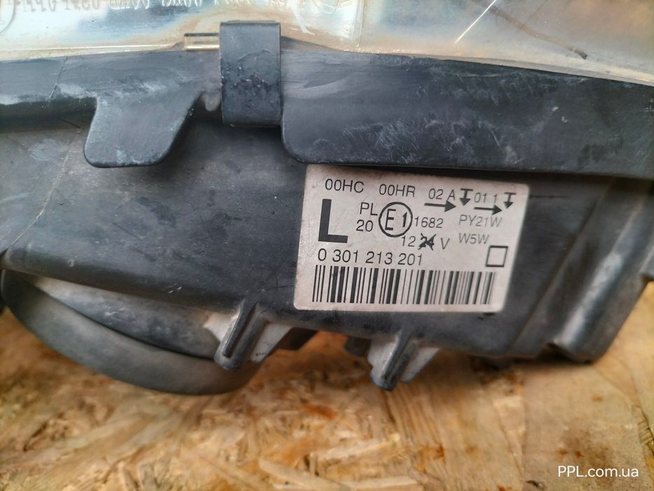 Peugeot 407 2004-2011 фара передняя левая 9660236180