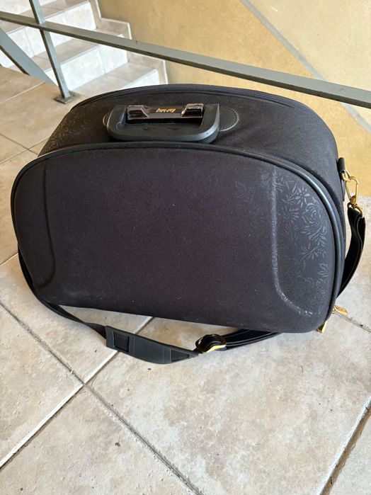 Mala de viagem pequena