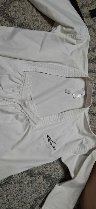 Kimono do karate dla dzieci rozmiar 150 Decathlon