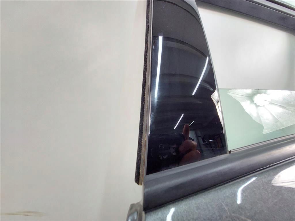 Drzwi tylne lewe tył ford kuga MK3 Grafit magnetic grey 2020