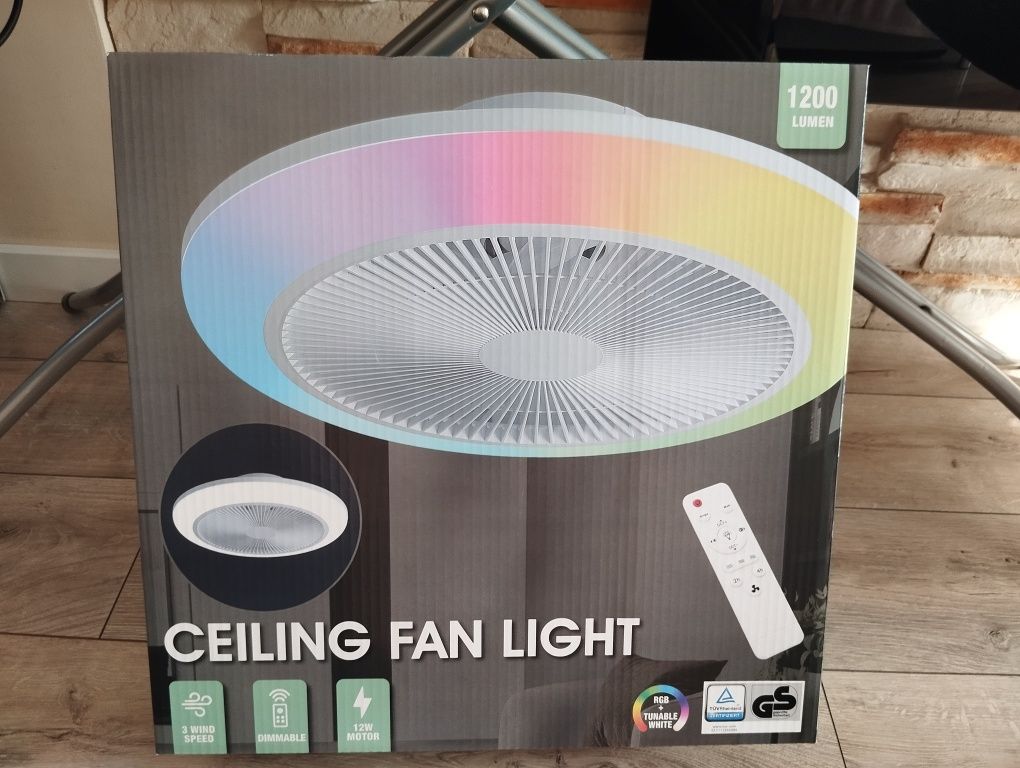 Lampa sufitowa z wentylatorem RGB z pilotem