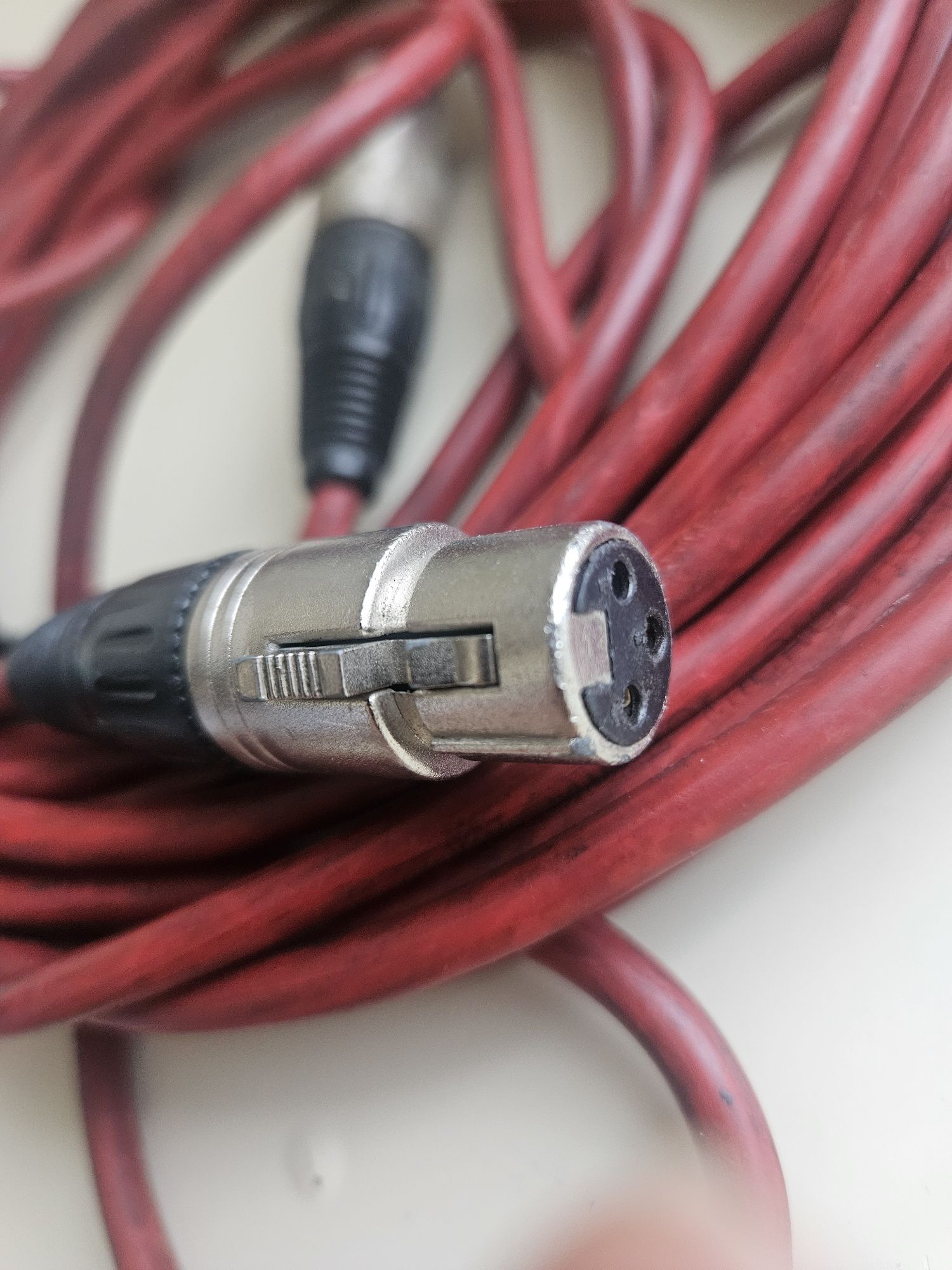 Kabel mikrofonowy Neutrik czerwony