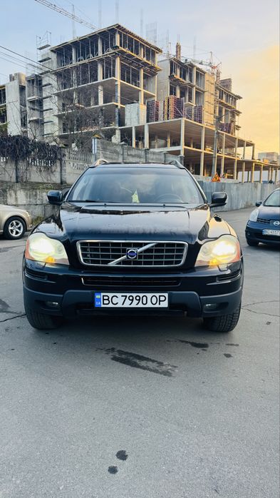 Продам Volvo XC90