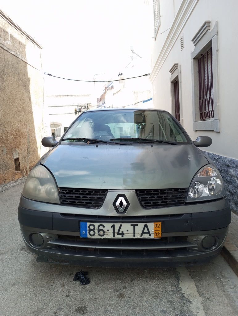 Renault Clio 2002 1.2 16v MOTOR AVARIADO