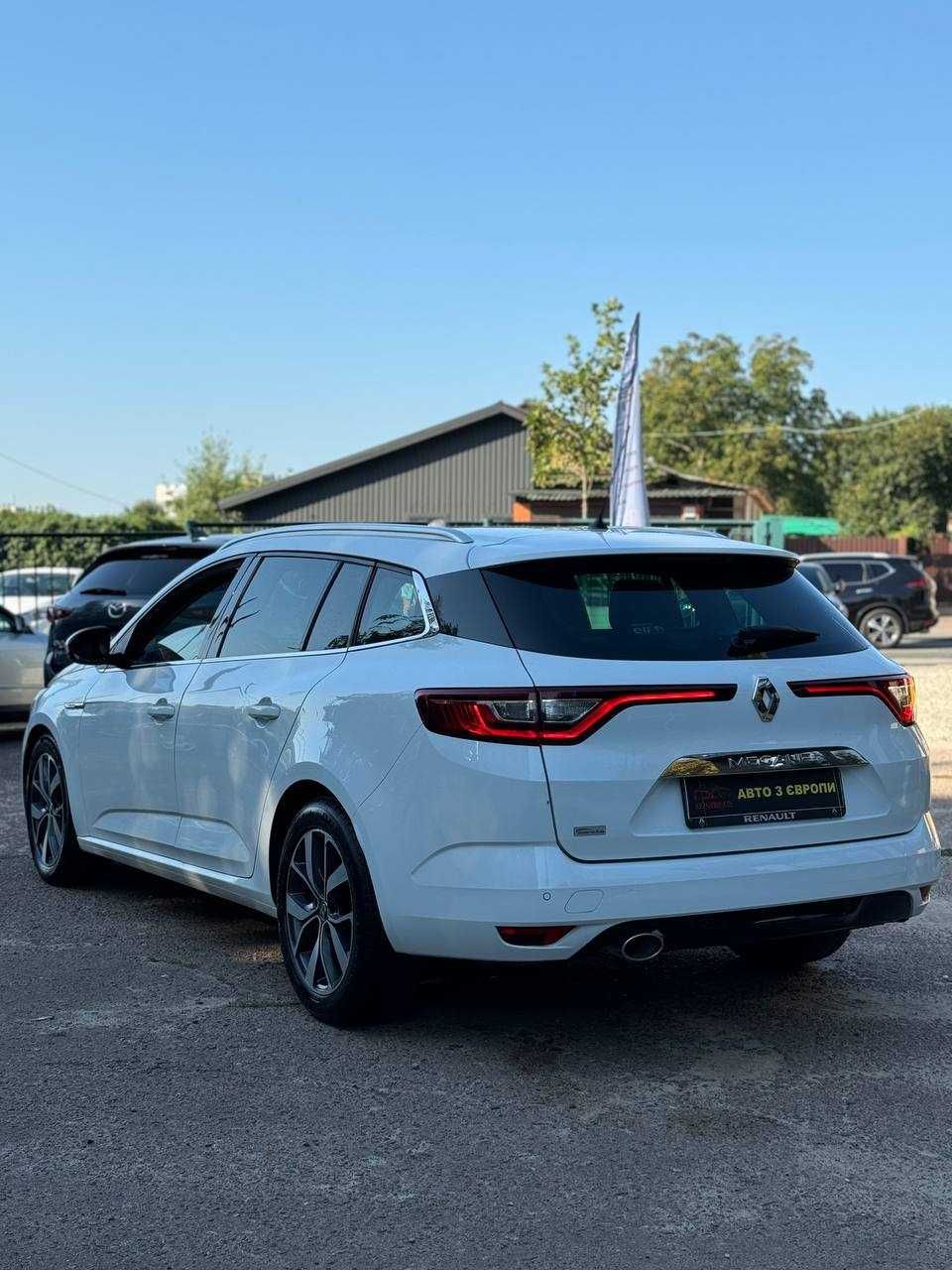 Пропонуємо автомобіль Меган 4 в кредит з першим внеском від 1000$