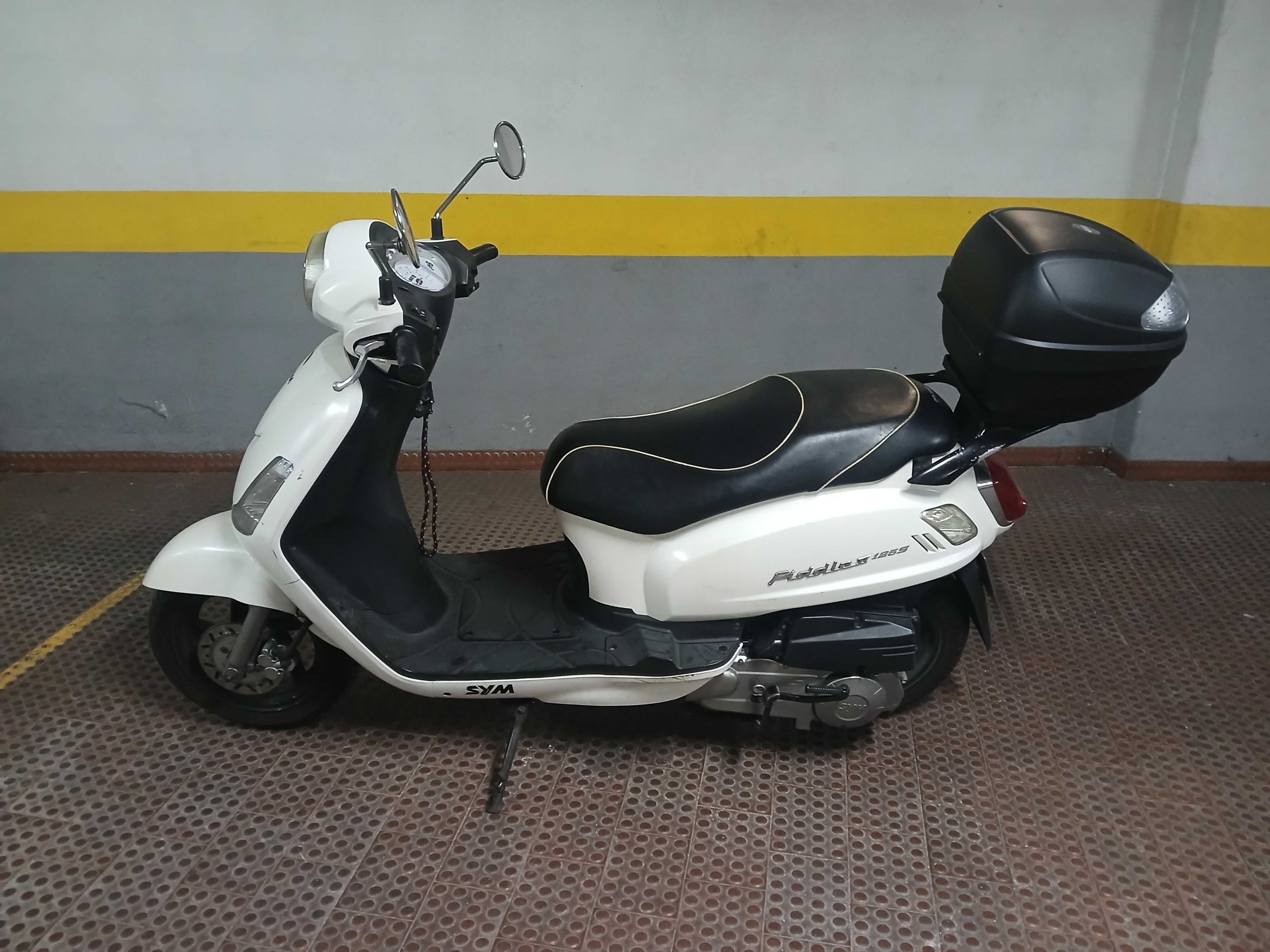 Venda scooter Sym Fiddle II 125