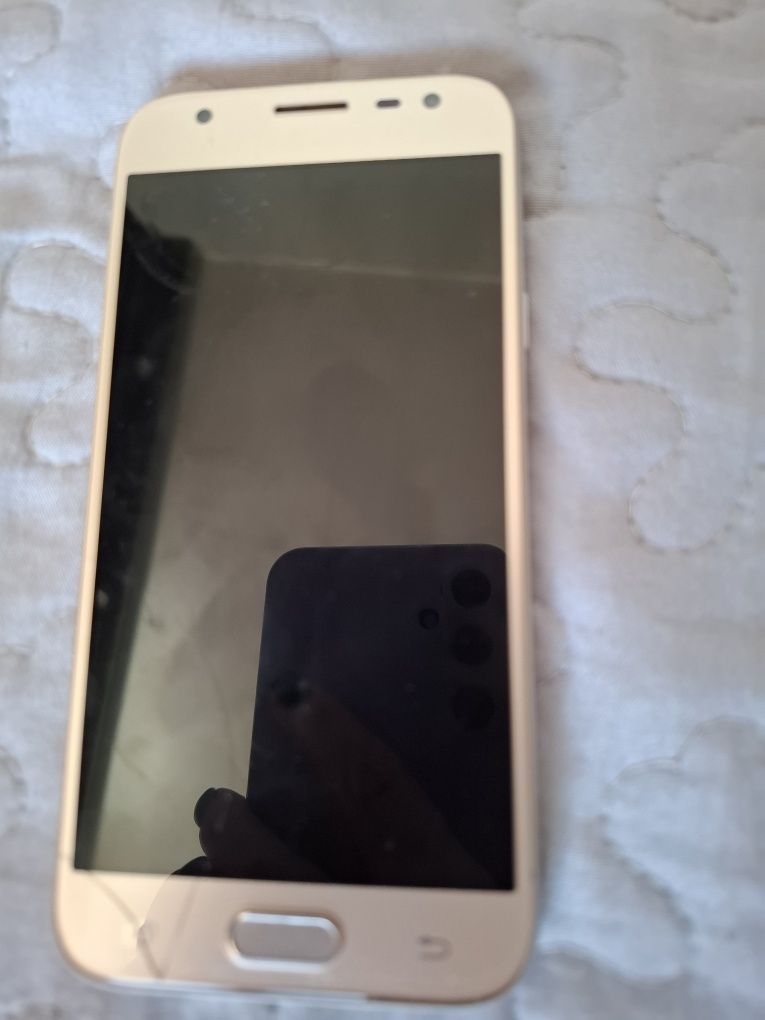 Samsung Galaxy J3 uszkodzony
