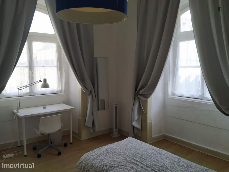 Quarto - localizado em Baixa Lisbon