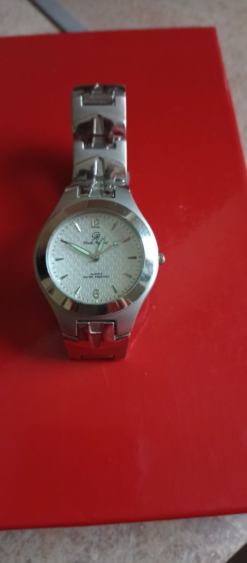 Zegarek męski,,CHARLES RAYMOND" Waters Resistant
