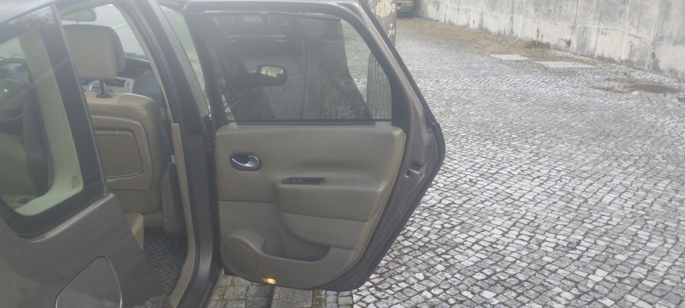 Renault Cenique 7 lugares 100cv