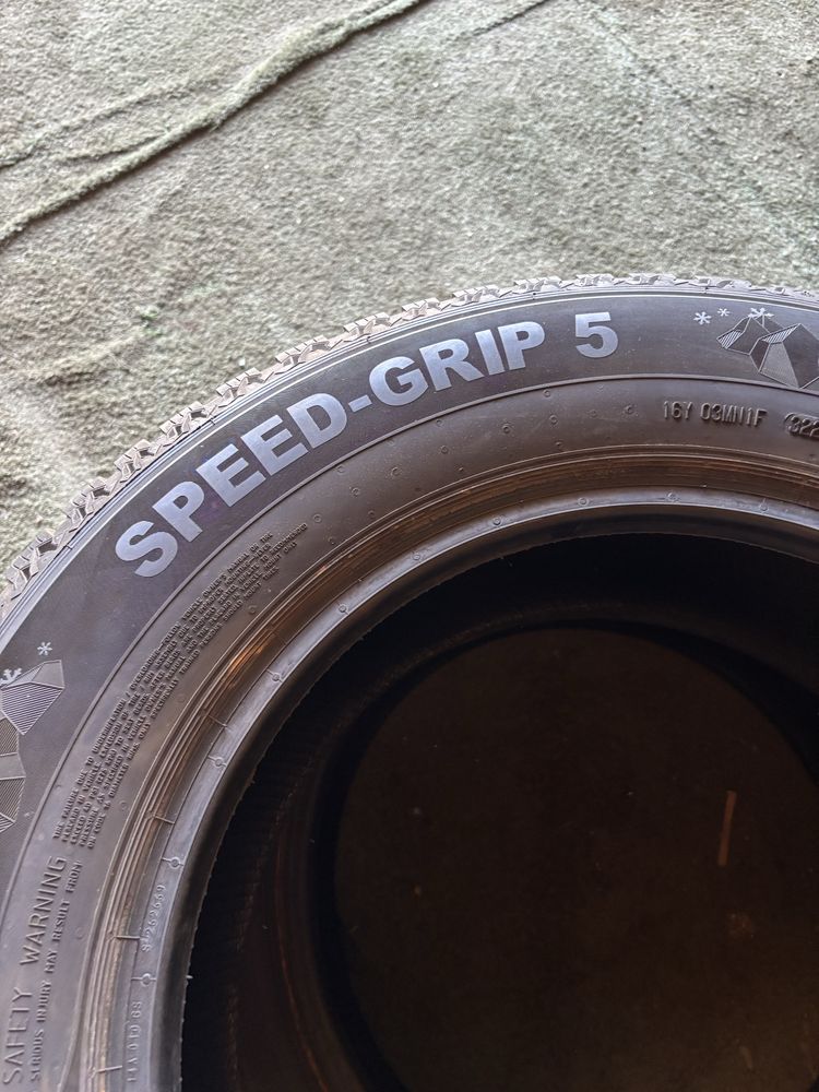 2x 215/70R16 100T SEMPERIT SPEED-GRIP 5 opona zimowa 22r 8,0mm 3PMSF