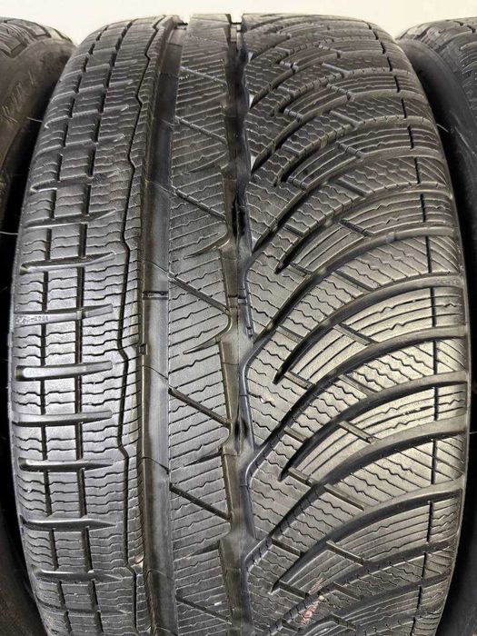 235/35/19 R19 Michelin Pilot Alpin PA4 91V 4шт Зимова шина 8+мм