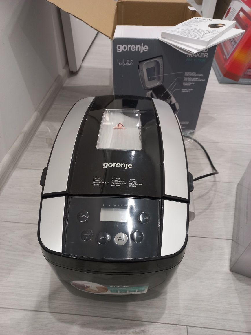 Хлiбопiчка Gorenie BM1210BK