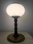 Lampka nocna w stylu retro