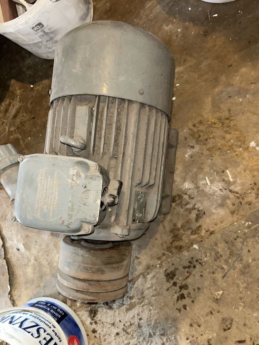 Silnik indukta 1450 obr. 7,5 kw