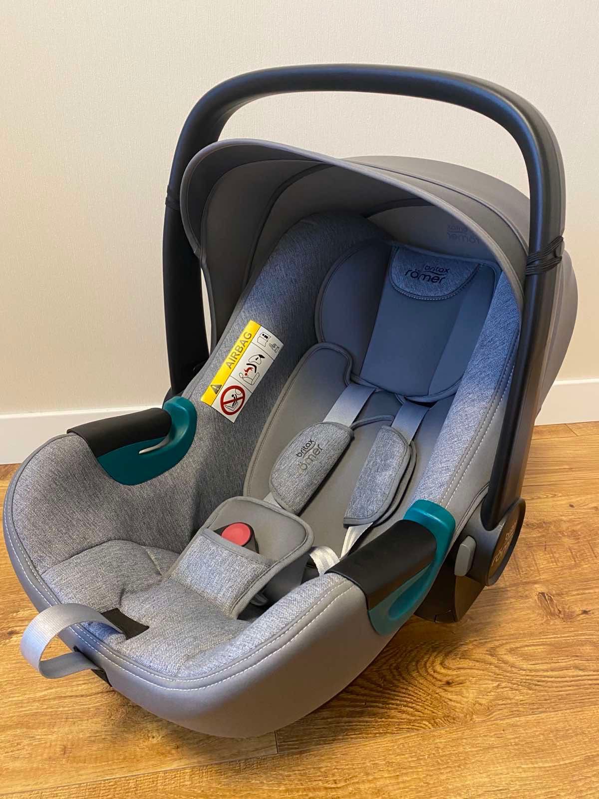 Автокрісло Britax Römer BABY-SAFE3 i-SIZE