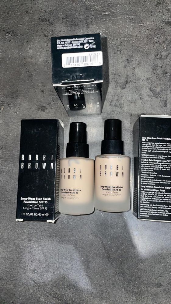 Тональний крем Bobbi brown