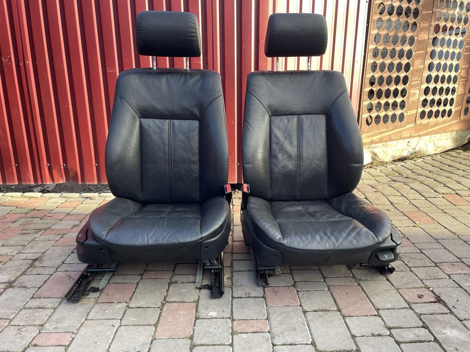 Продам шкіряні сидіння БМВ е39