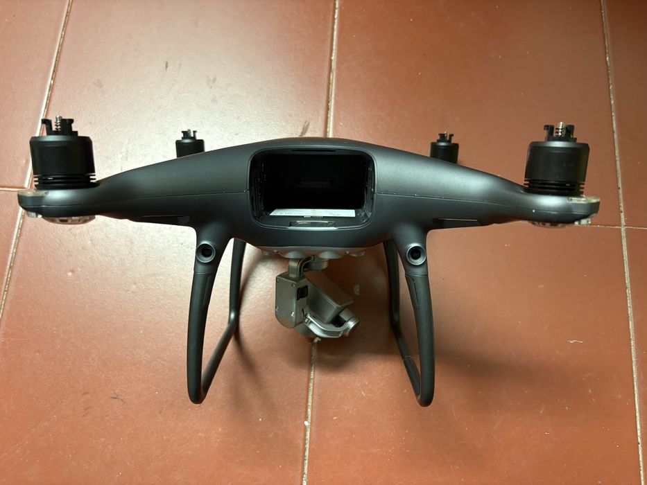 DJI Phantom 4 Pro drone aeronave (2 disponiveis) e 1 Obsidian preto