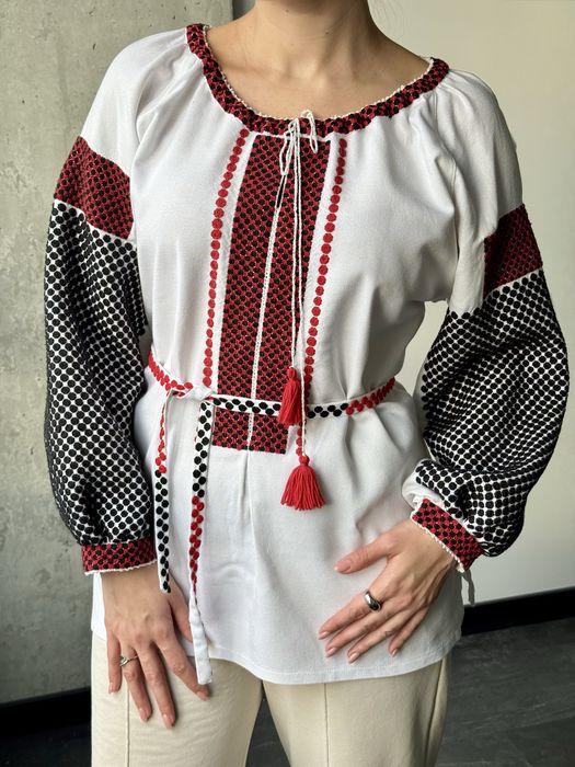 Вербовецька вишиванка рукавʼянка, ручна робота