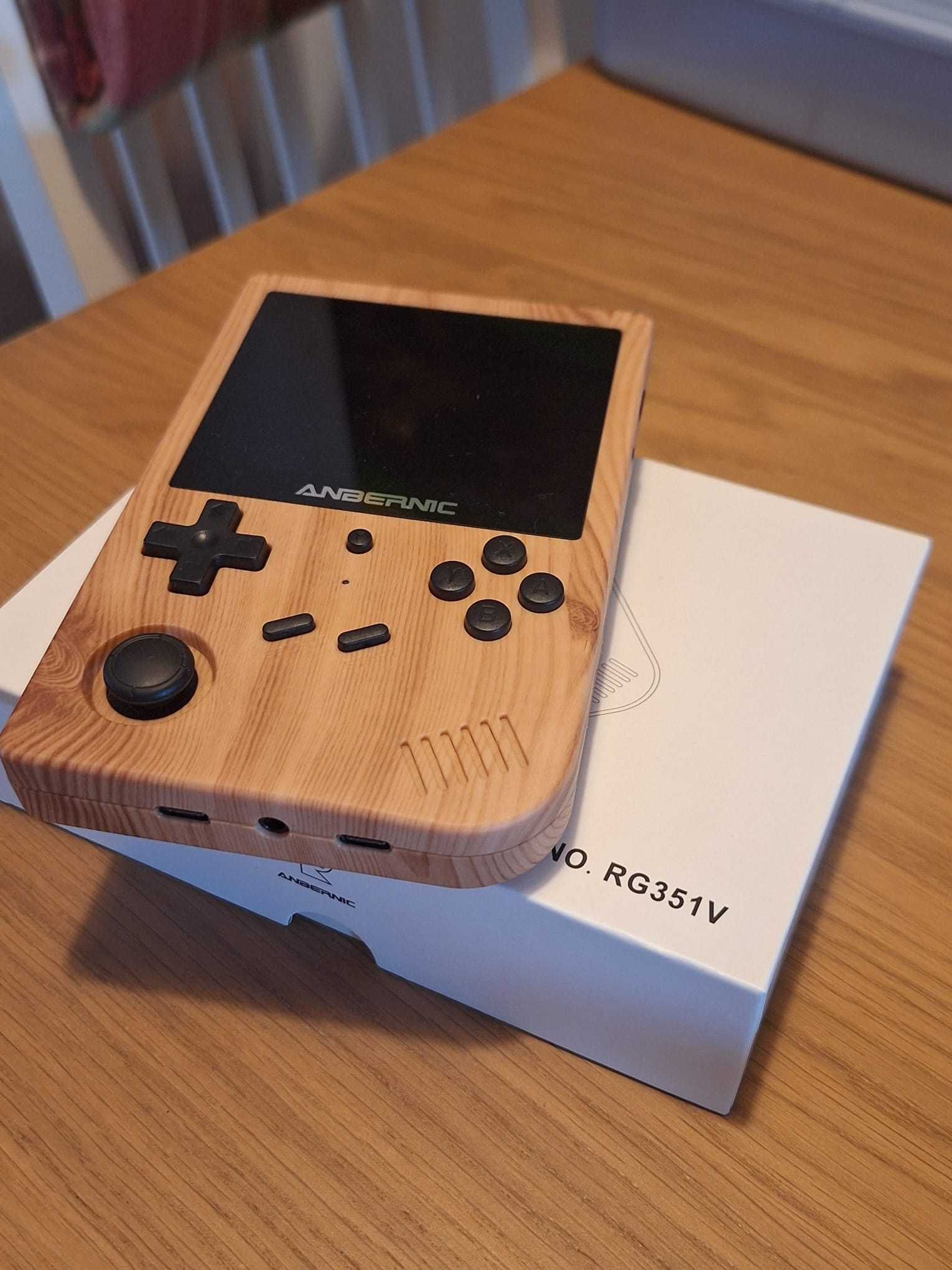Consola Retro Anbernic