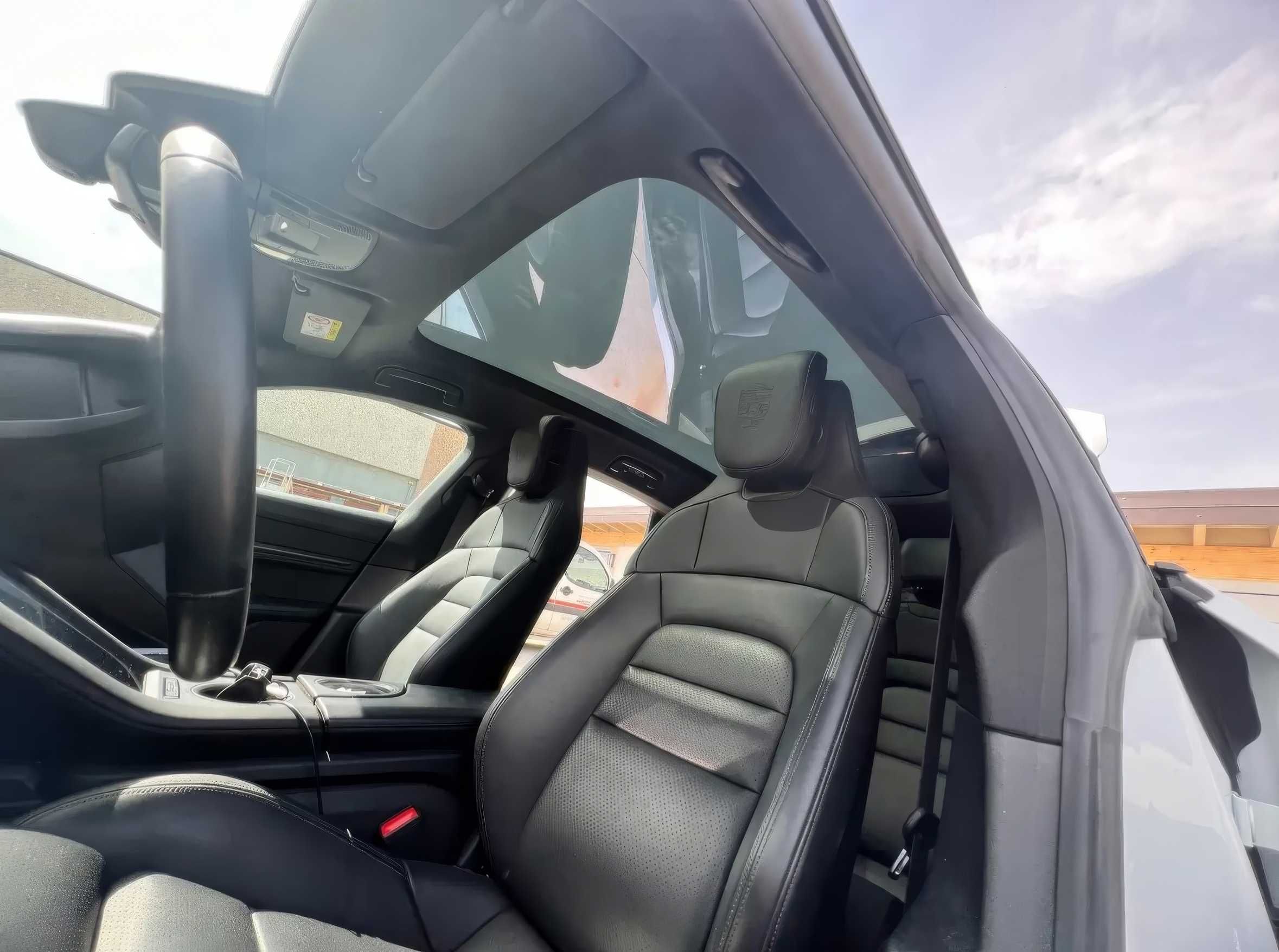 Porsche Taycan 4 Cross Turismo 2022