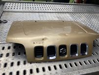 Suzuki jimny maska pokrywa silnika