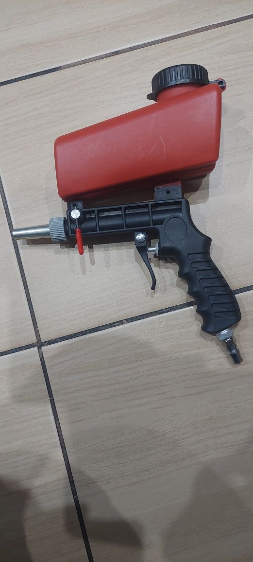 Pistolet do piaskowania