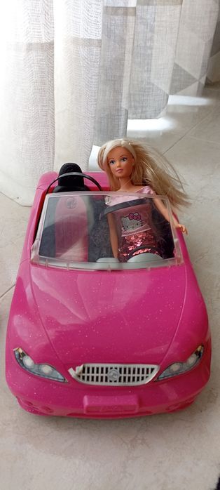 Carro da Barbie com oferta de Barbie