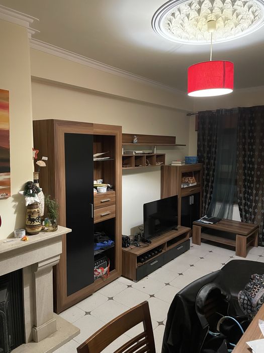 Moveis de sala e roupeiro