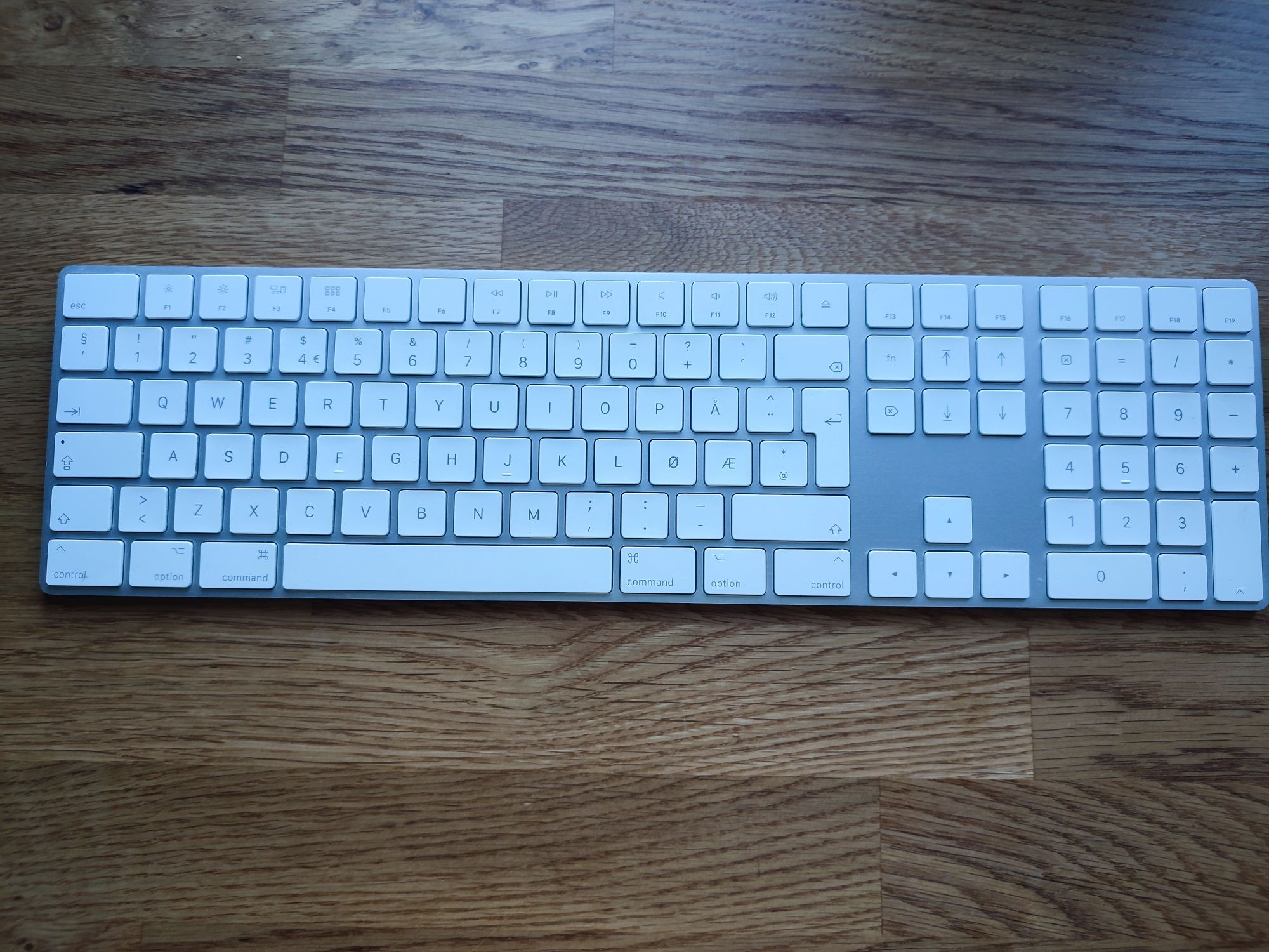 Klawiatura numeryczna Apple Magic Keyboard (Układ Skandynawski)