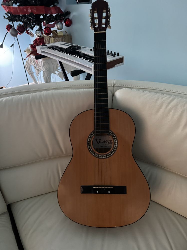 Guitarra acustica