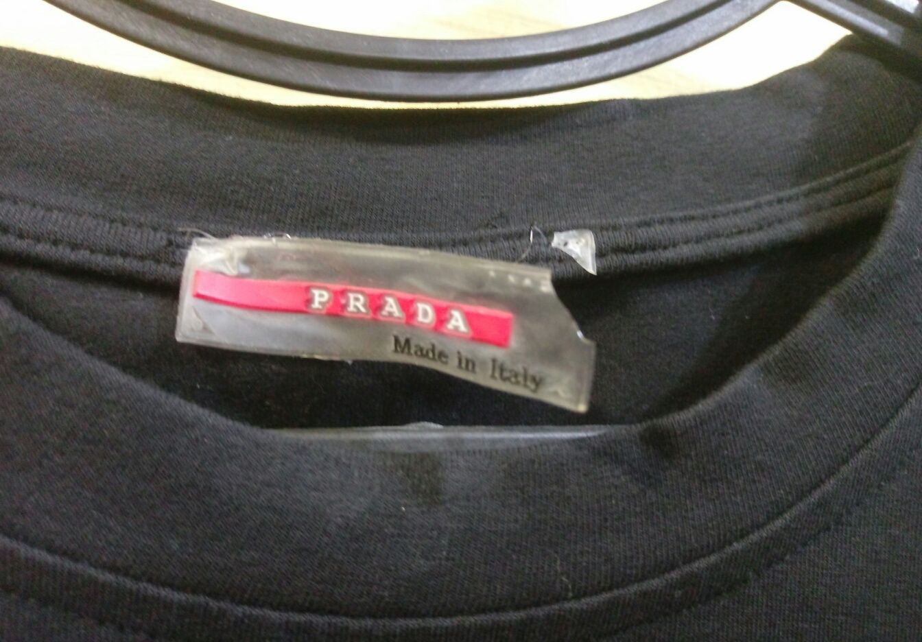 Оригінал Prada vintage 2000 р.в. чоловічий лонгслив футболка