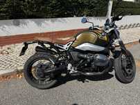 BMW R nineT scramble