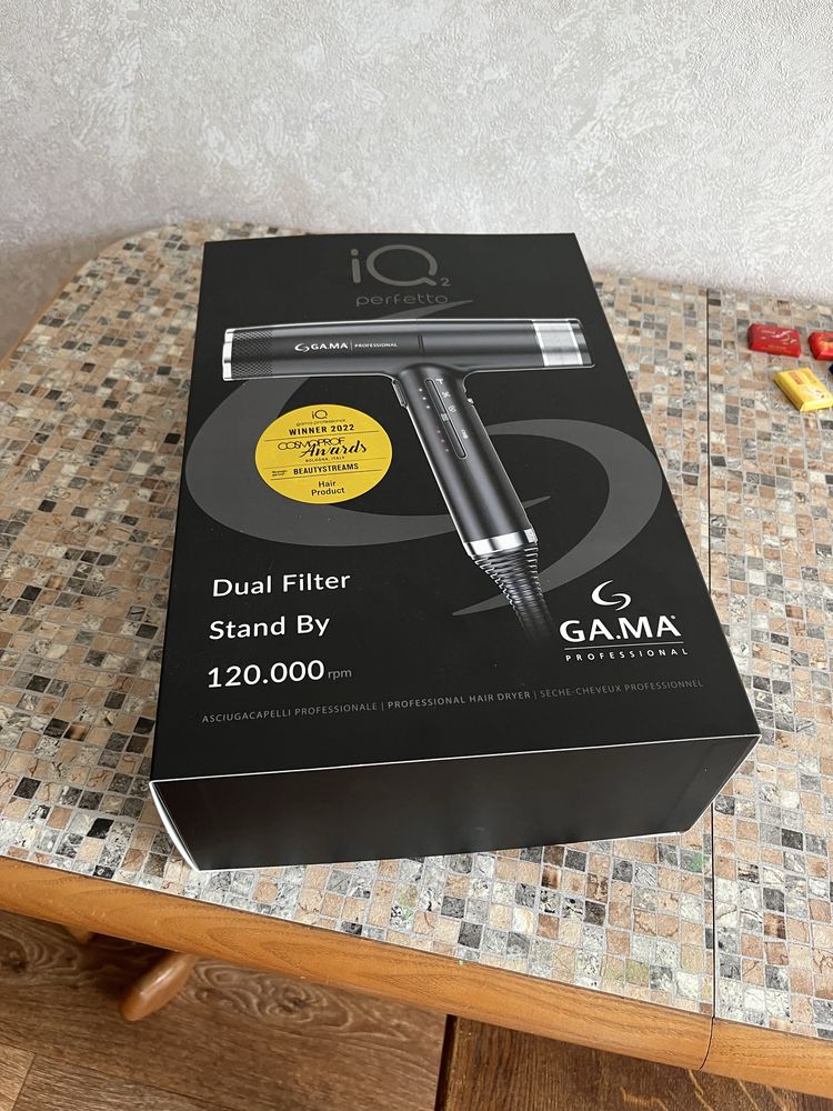Професійний фен GAMA iQ2 BLACK (PH6075.BK)