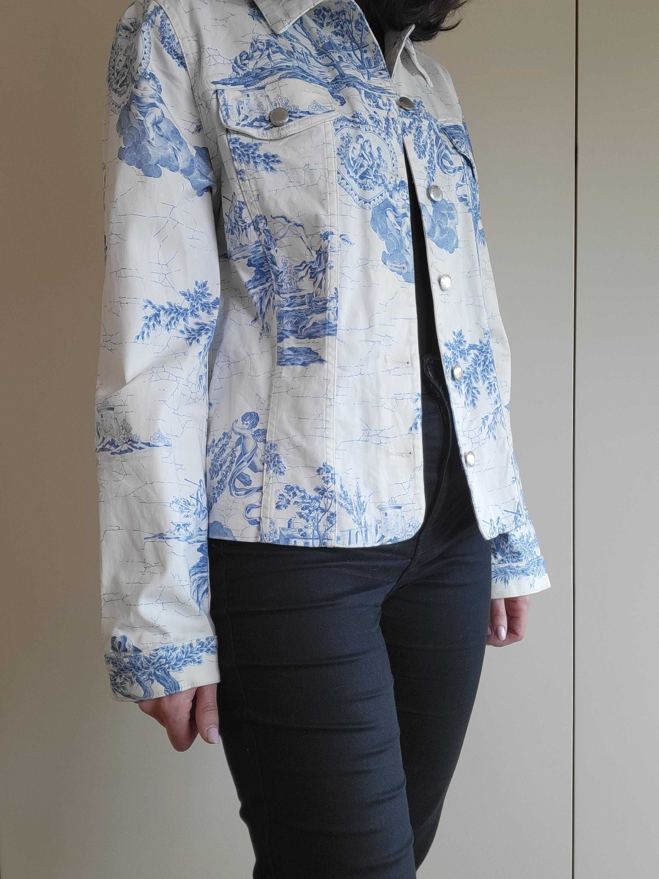 Blusão Branco e Azul - Escada Sport