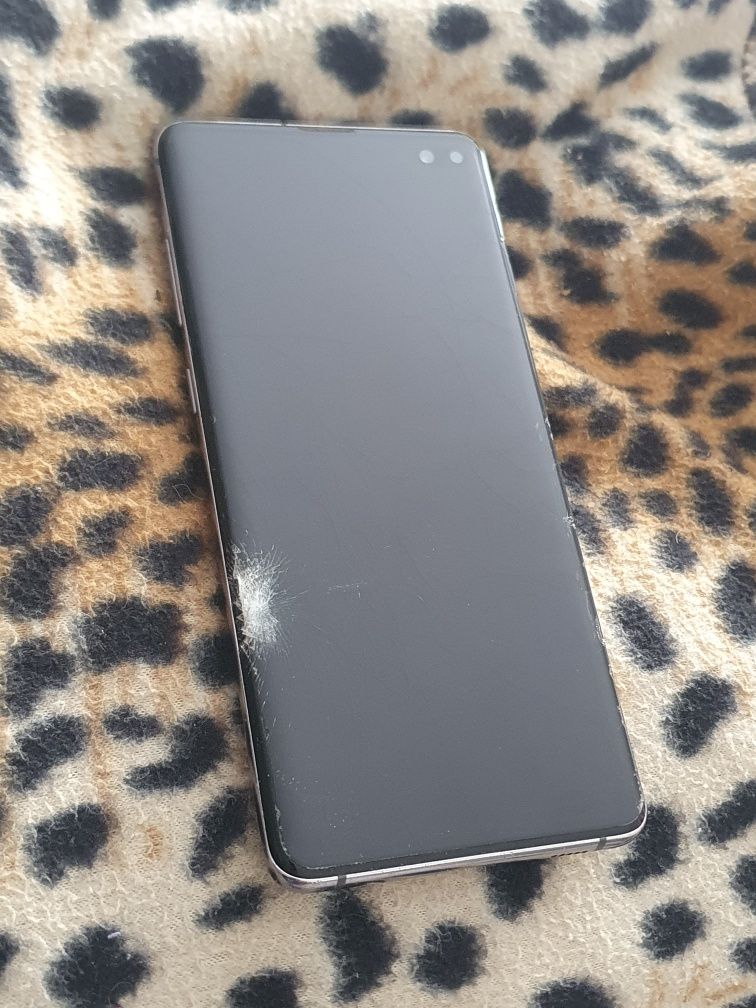 Smartfon samsung galaxy s10+ plus uszkodzony ekran