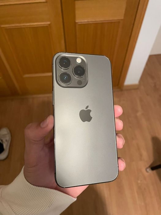 iPhone 13 Pro 256GB Grafite/Preto