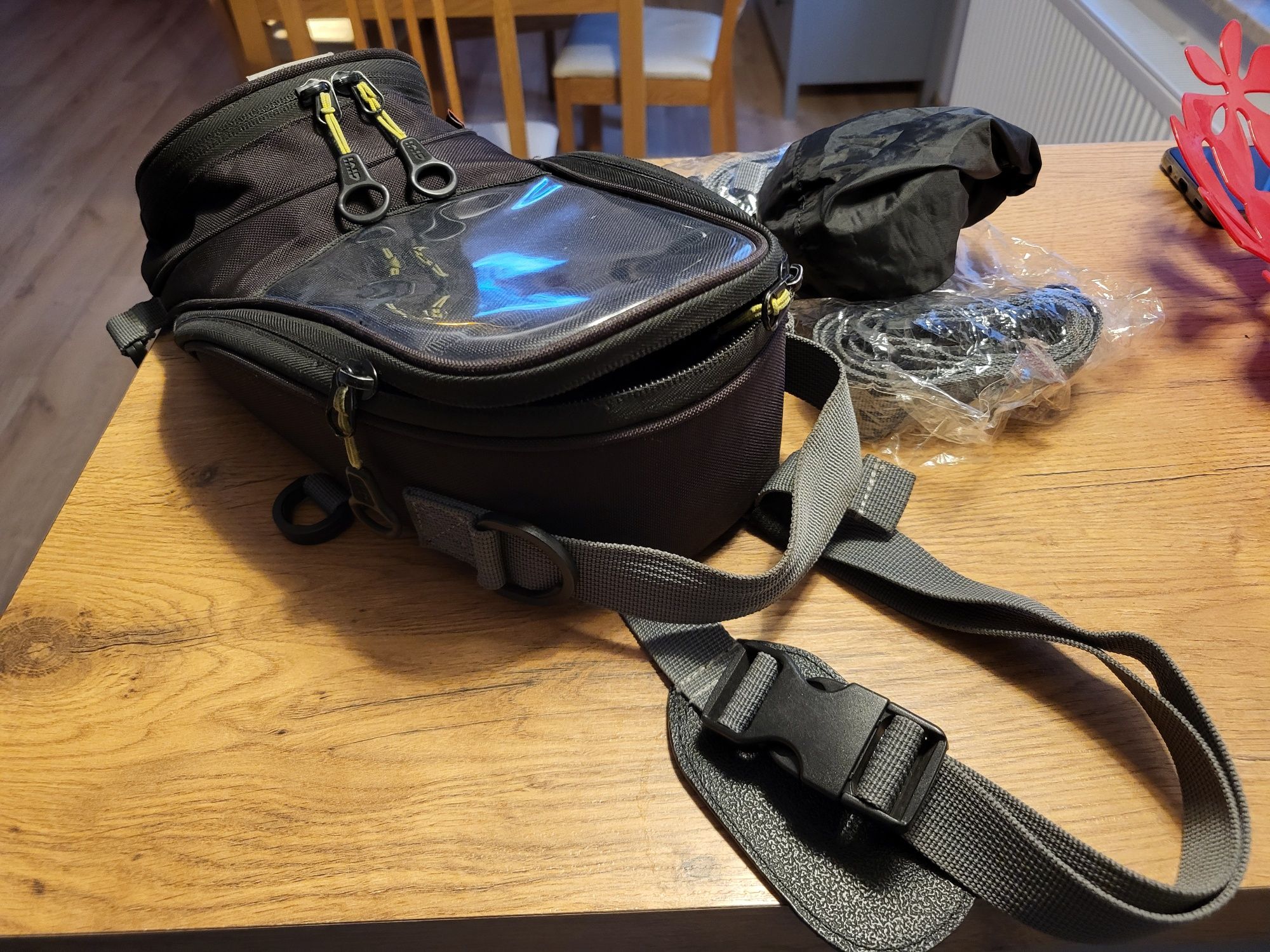 Torba tankbag Givi EA106B