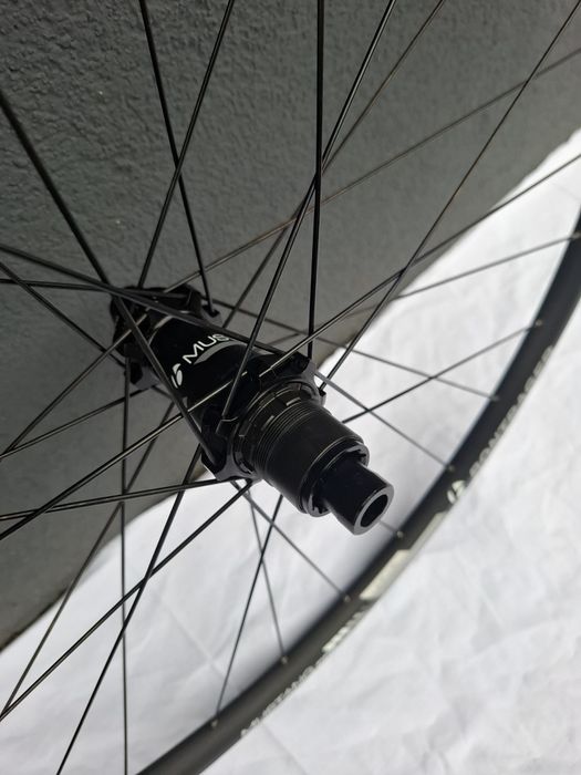 Koło tył Bontrager Mustang Pro 29" Boost TLR Bębenek XD MTB