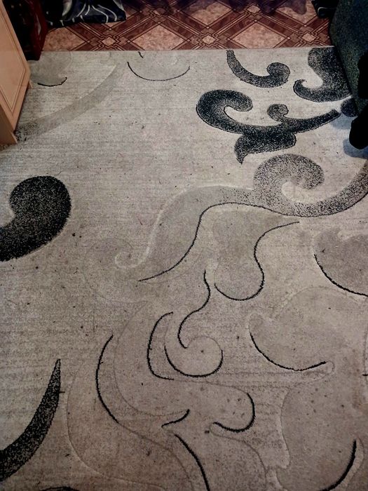 Килим ковер на підлогу